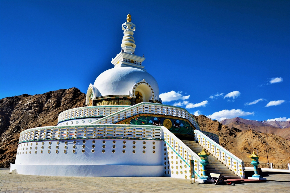 Shanti,Stupa,-,A,Buddhist,White-domed,Stupa,(chorten),On,A